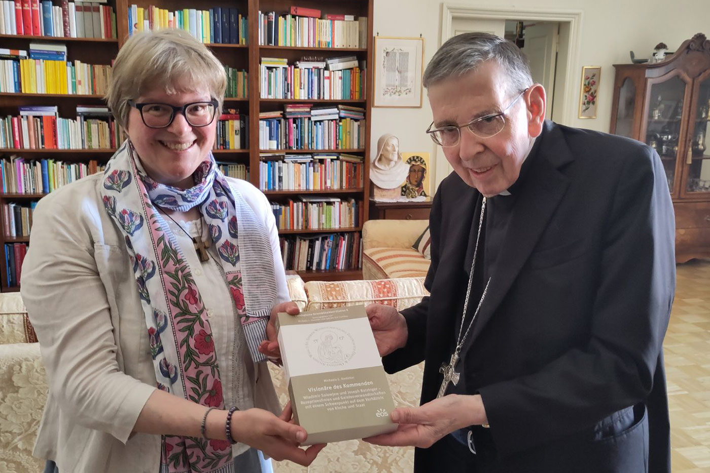 Buchpräsentation mit Buchübergabe in Rom (Vatikan) an Kurienkardinal Kurt Koch am 23. Juni 2025